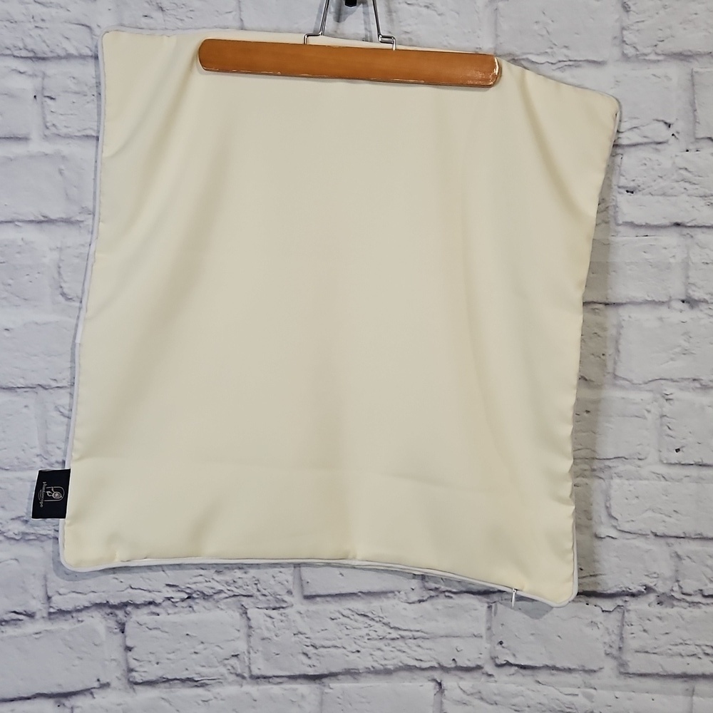 Phantoscope canvas pillow case